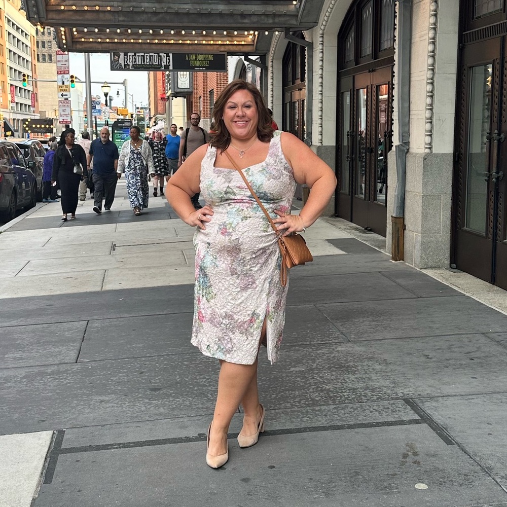 Adrianna Papell Floral Midi Dress in Cream and Pink